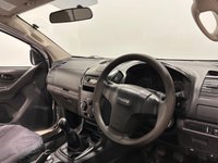 USED 2014 14 ISUZU D-MAX 2.5 TD Pickup 2dr Diesel Manual 4x4 (194 g/km, 161 bhp) New Clutch Fitted