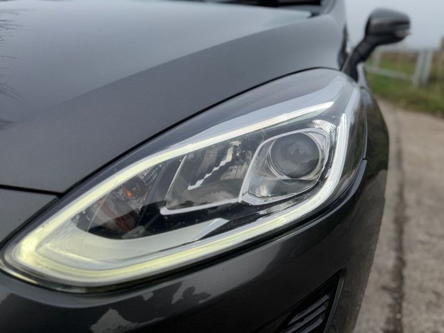 2018 Ford Fiesta 1L Zetec 3dr - Photo 11