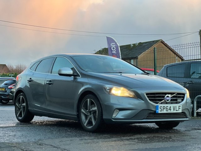 View our Volvo V40 1.6 D2 R-Design Nav Hatchback 5dr Diesel Manual Euro 5 (s/s) (115 ps)