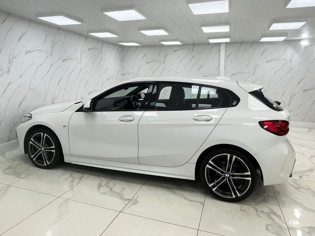 2022 BMW 1 Series 1.5L M Sport 5dr - Photo 11