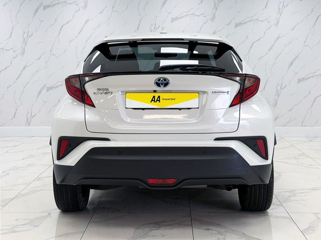 2022 Toyota C-HR 1.8L Design 5dr - Photo 10