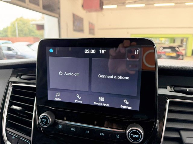 2020 Ford Transit Custom 2L Limited 5dr - Photo 11