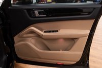 USED 2022 22 PORSCHE CAYENNE 3.0 V6 E-Hybrid 