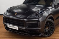 USED 2022 22 PORSCHE CAYENNE 3.0 V6 E-Hybrid 
