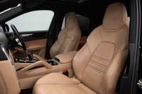 USED 2022 22 PORSCHE CAYENNE 3.0 V6 E-Hybrid 