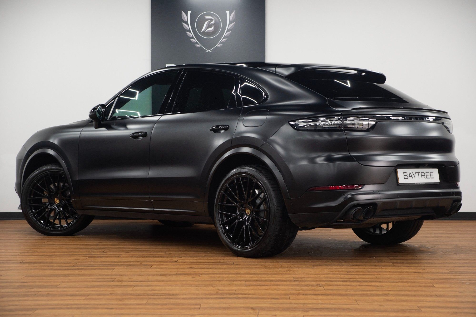 USED 2022 22 PORSCHE CAYENNE 3.0 V6 E-Hybrid 