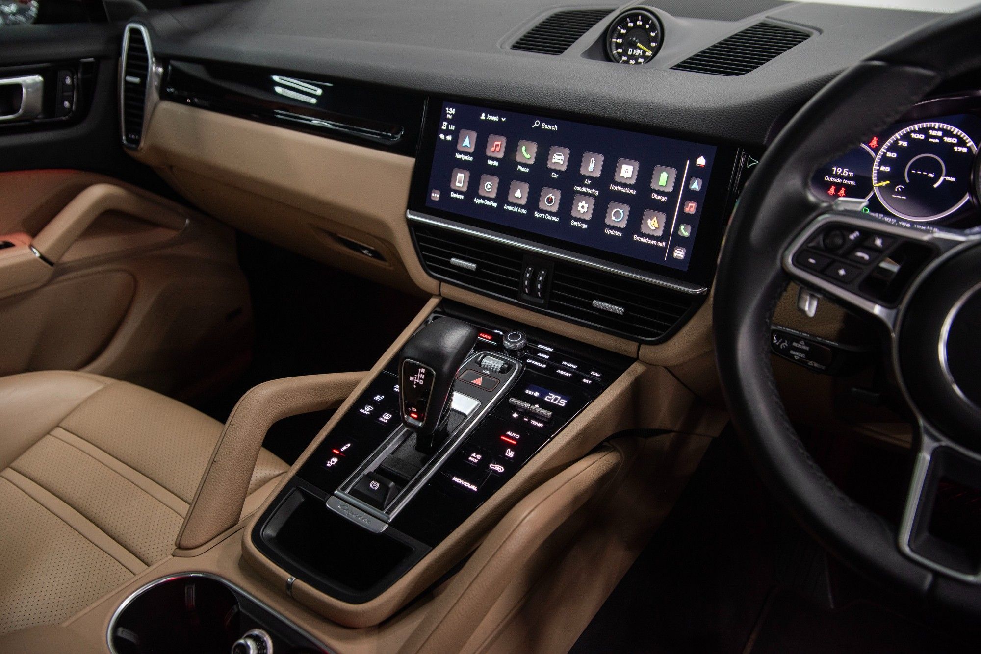 USED 2022 22 PORSCHE CAYENNE 3.0 V6 E-Hybrid 