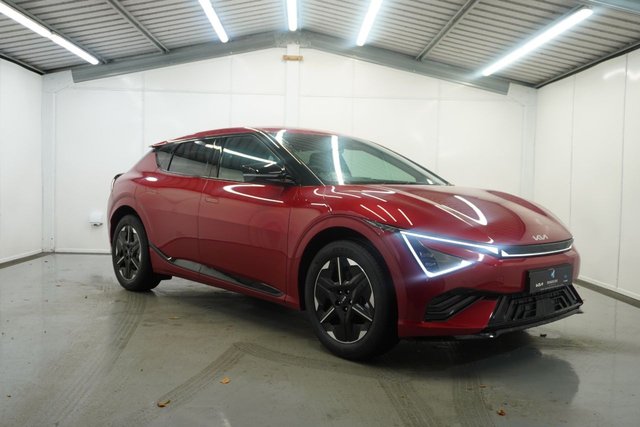 View our Kia Ev6 84kWh GT-Line Hatchback 5dr Electric Auto (225 bhp)