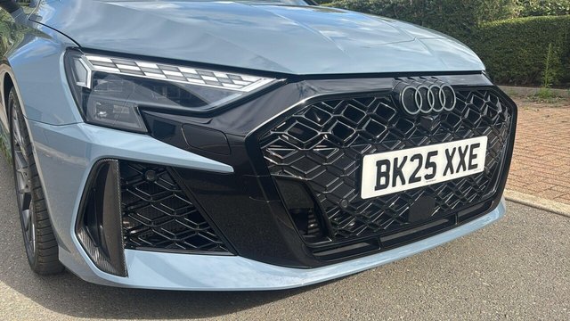 2025 AUDI RS3 2.5 TFSI Carbon Black Sportback S Tronic quattro Euro 6 (s/s) 5dr - Photo 9