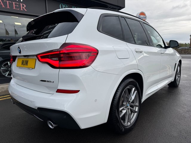 2019 BMW X3 2019 2.0 20d M Sport SUV 5dr Diesel Auto xDrive Euro 6 (s/s) (190 ps) * HUGE SPEC LIST * HEATED VERNASCA LEATHER * BMW MOBILITY SYSTEM * VIRTUAL COCKPIT * REAR CAMERA * AUTOMATIC TAILGATE * SUN PROTECTION GLAZING * 19" ALLOY WHEELS * APPLE CARPLAY * CRUISE CONTROL * ALPINE WHITE * AMBIENT LIGHTING * 10.25" DISPLAY * BLUETOOTH * LED LIGHTS * PARKING ASSISTANT * POWER FOLD MIRRORS * DAB * SAT NAV * STUNNING THROUGHOUT * - Photo 6