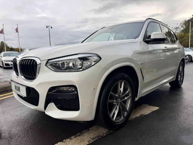 2019 BMW X3 2019 2.0 20d M Sport SUV 5dr Diesel Auto xDrive Euro 6 (s/s) (190 ps) * HUGE SPEC LIST * HEATED VERNASCA LEATHER * BMW MOBILITY SYSTEM * VIRTUAL COCKPIT * REAR CAMERA * AUTOMATIC TAILGATE * SUN PROTECTION GLAZING * 19" ALLOY WHEELS * APPLE CARPLAY * CRUISE CONTROL * ALPINE WHITE * AMBIENT LIGHTING * 10.25" DISPLAY * BLUETOOTH * LED LIGHTS * PARKING ASSISTANT * POWER FOLD MIRRORS * DAB * SAT NAV * STUNNING THROUGHOUT * - Photo 7