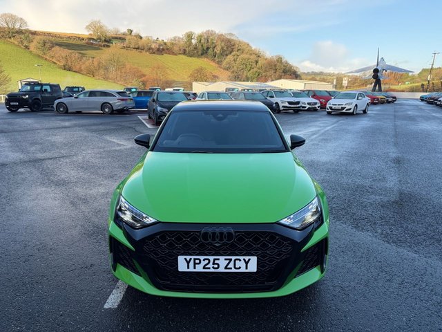 2025 Audi Rs3 2.5L Carbon Black 5dr - Photo 2