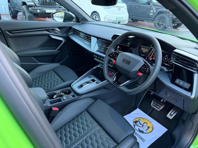 2025 Audi Rs3 2.5L Carbon Black 5dr - Photo 8