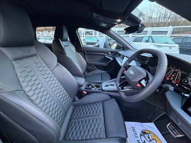 2025 Audi Rs3 2.5L Carbon Black 5dr - Photo 12
