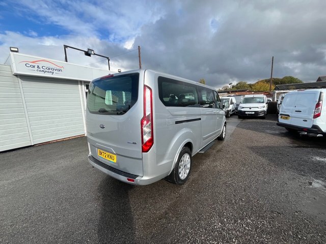 2022 Ford Tourneo Custom 2L Titanium 5dr - Photo 7