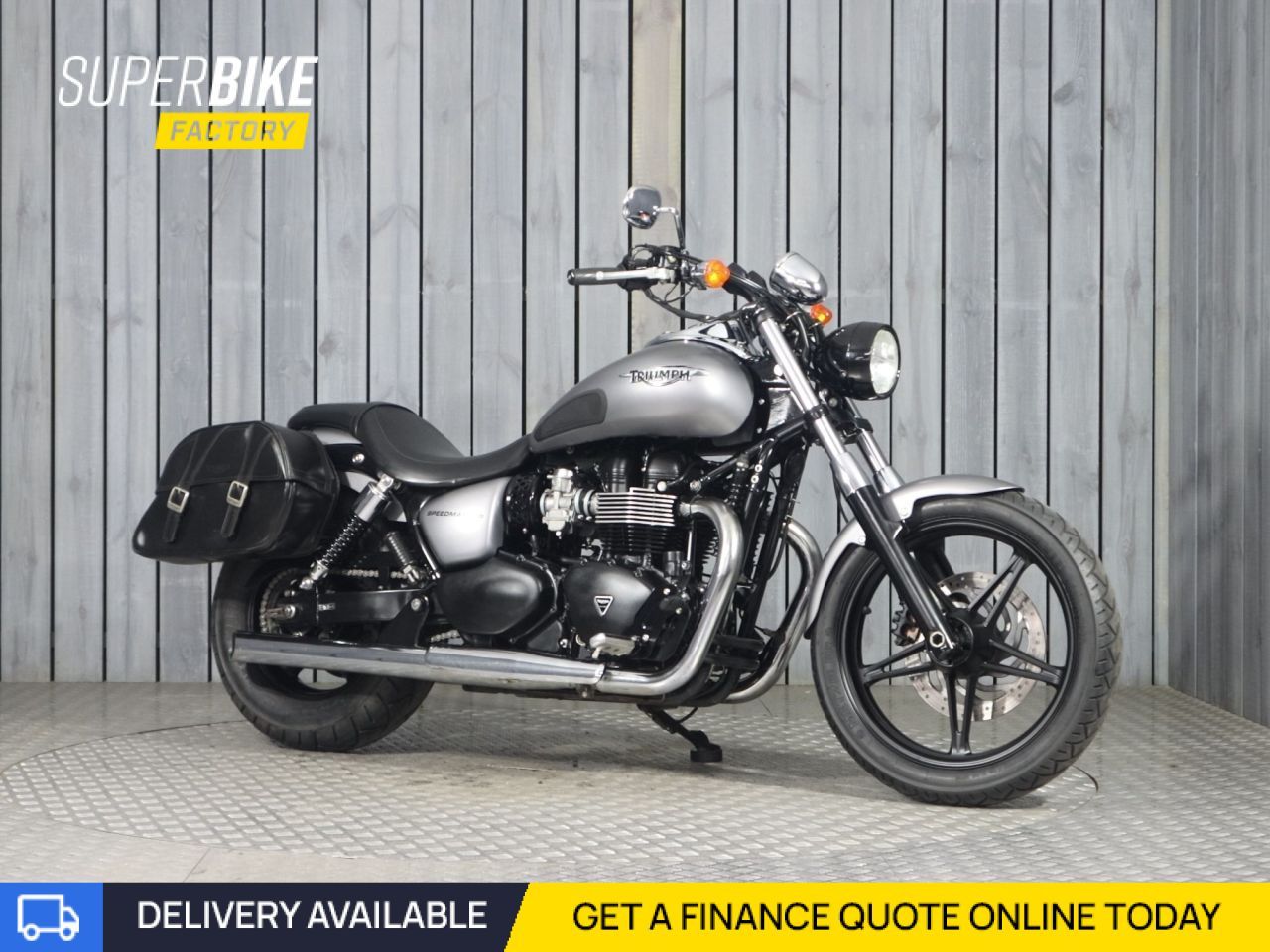 TRIUMPH SPEEDMASTER 865