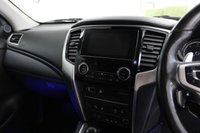 USED 2020 70 MITSUBISHI L200 2.2 DI-D DC Barbarian X Pickup Double Cab 4dr Diesel Auto 4WD Euro 6 (s/s) (150 ps) 
