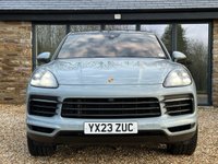 USED 2023 23 PORSCHE CAYENNE 3.0 V6 E-Hybrid 17.9kWh Platinum Edition Coupe 5dr Petrol Plug-in Hybrid TiptronicS 4WD Euro 6 (s/s) (3.6kW Charger) (462 ps) AIR SUSPENSION/22 IN SPIDER ALLOYS