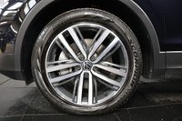 USED 2023 73 VOLKSWAGEN TIGUAN 1.4 TSI 13kWh Elegance 5dr  DSG (PAN ROOF, APPLE CAR PLAY) 