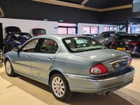 USED 2001 51 JAGUAR X-TYPE 2.5 V6 SE Saloon 4dr Petrol Automatic (AWD) (244 g/km, 194 bhp) Full service his 19 in total!!