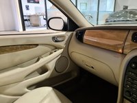 USED 2001 51 JAGUAR X-TYPE 2.5 V6 SE Saloon 4dr Petrol Automatic (AWD) (244 g/km, 194 bhp) Full service his 19 in total!!