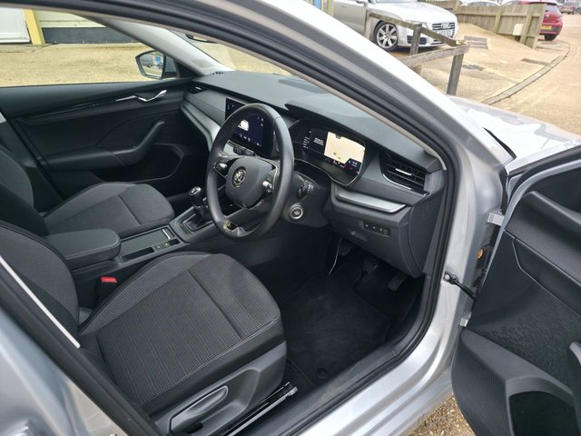 2022 SKODA OCTAVIA 1.5 TSI ACT SE Technology Estate 5dr Petrol Manual Euro 6 (s/s) (150 ps) - Photo 10