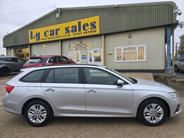 2022 SKODA OCTAVIA 1.5 TSI ACT SE Technology Estate 5dr Petrol Manual Euro 6 (s/s) (150 ps)