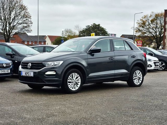 2019 VOLKSWAGEN T-ROC - Photo 5
