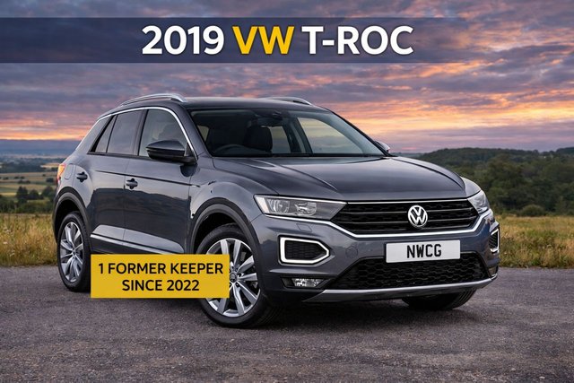 2019 VOLKSWAGEN T-ROC - Photo 2