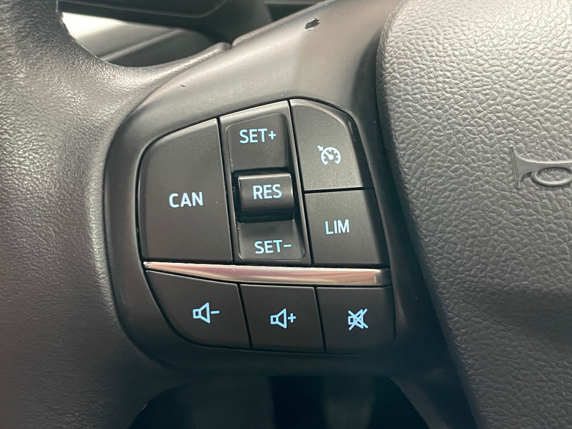 USED 2019 19 FORD FOCUS DIESEL ESTATE 1.5 EBL 95 ZETEC TDCI ESTATE 
