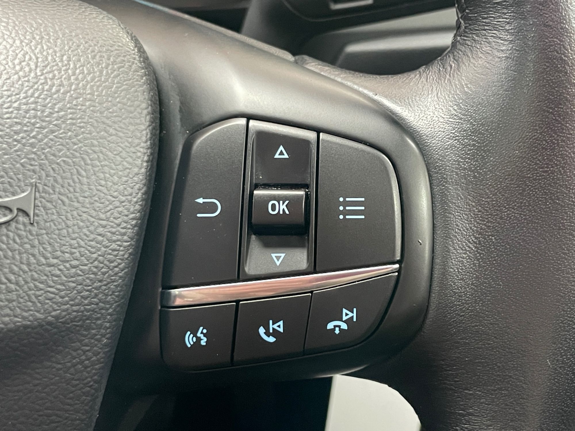 USED 2019 19 FORD FOCUS DIESEL ESTATE 1.5 EBL 95 ZETEC TDCI ESTATE 