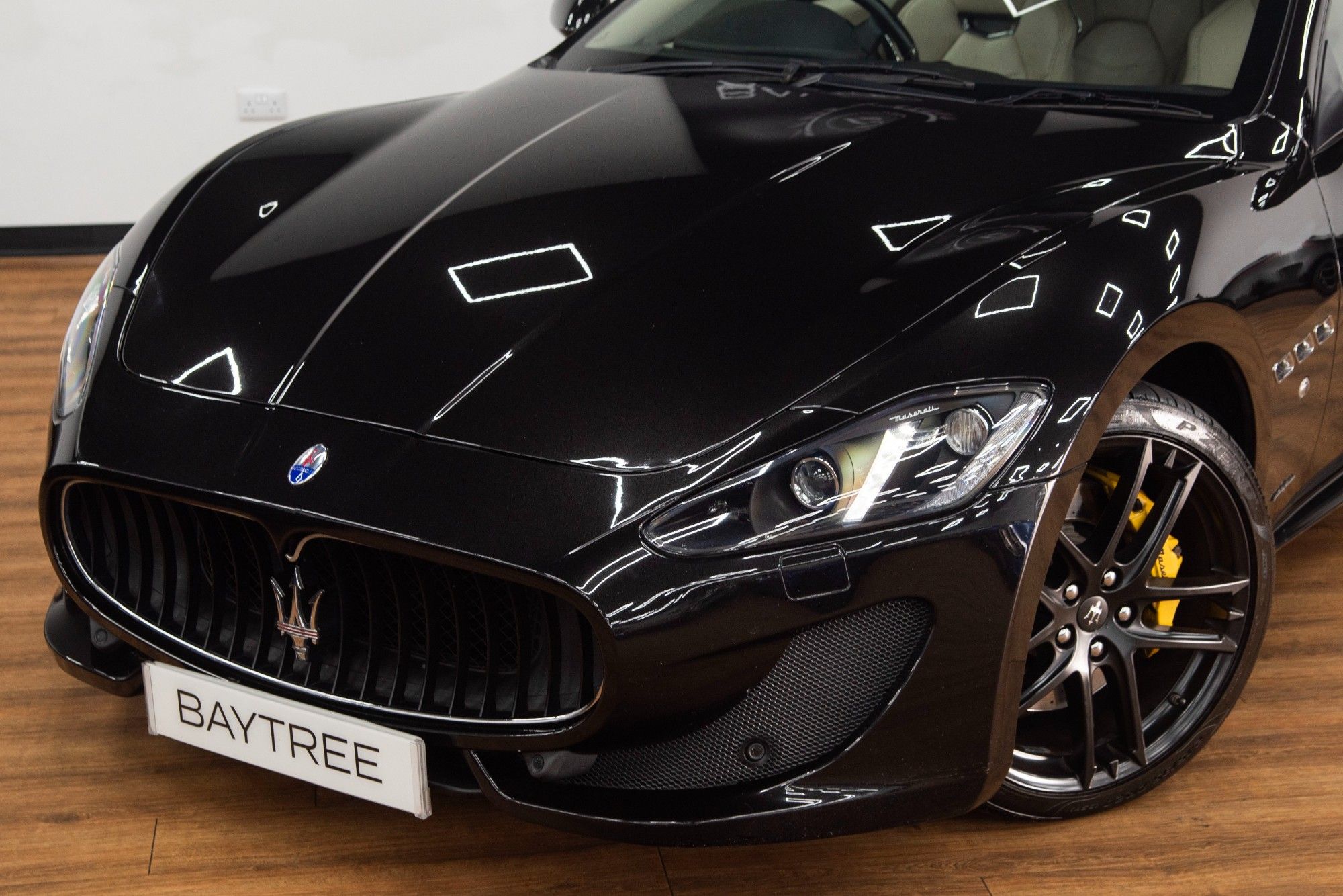 USED 2016 C MASERATI GRANTURISMO 4.7 V8 Sport 