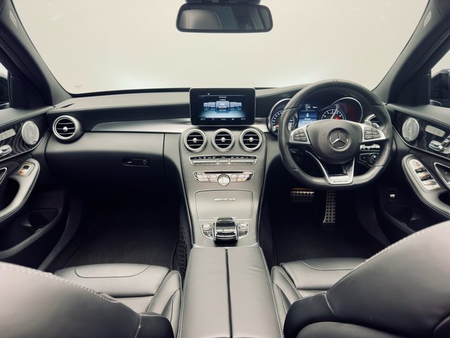 2017 Mercedes-Benz C-Class 4L Amg 4dr - Photo 4