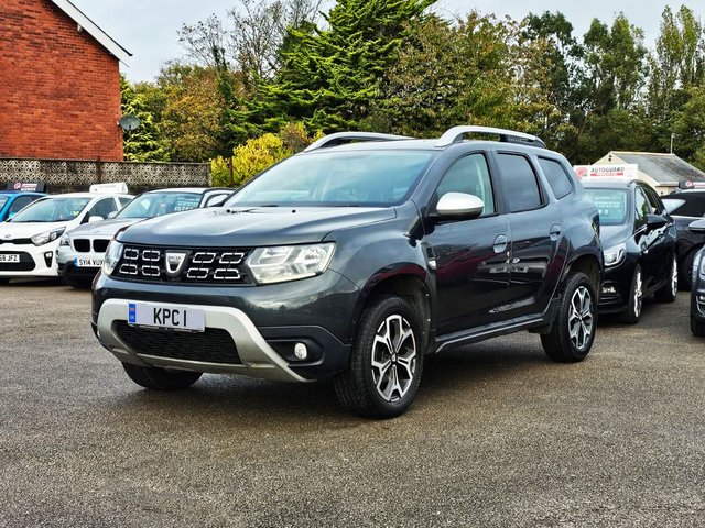 View our DACIA DUSTER