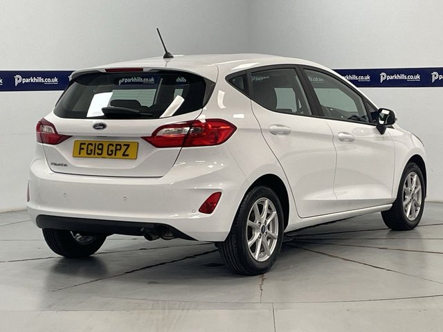 2019 FORD FIESTA - Photo 10
