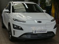 USED 2021 71 HYUNDAI KONA 64kWh Premium SUV 5dr Electric Auto (10.5kW Charger) (204 ps) SAT NAV HEATED SEATS CRUISE CONTROL REAR VIEW CAMERA PARKING SENSORS 1 OWNER EXCELLENT SERVICE HISTORY HYUNDAI WARRANTY TILL SEPT 2026