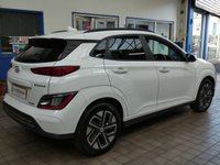 USED 2021 71 HYUNDAI KONA 64kWh Premium SUV 5dr Electric Auto (10.5kW Charger) (204 ps) SAT NAV HEATED SEATS CRUISE CONTROL REAR VIEW CAMERA PARKING SENSORS 1 OWNER EXCELLENT SERVICE HISTORY HYUNDAI WARRANTY TILL SEPT 2026