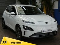 USED 2021 71 HYUNDAI KONA 64kWh Premium SUV 5dr Electric Auto (10.5kW Charger) (204 ps) SAT NAV HEATED SEATS CRUISE CONTROL REAR VIEW CAMERA PARKING SENSORS 1 OWNER EXCELLENT SERVICE HISTORY HYUNDAI WARRANTY TILL SEPT 2026