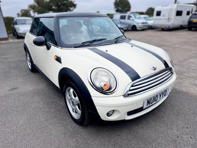 2010 MINI HATCH - Photo 2