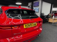 USED 2019 69 JAGUAR E-PACE 2.0 P200 R-Dynamic S SUV 5dr Petrol Auto AWD Euro 6 (s/s) (200 ps) 4WD + CARPLAY/ANDROID AUTO