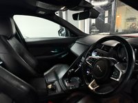 USED 2019 69 JAGUAR E-PACE 2.0 P200 R-Dynamic S SUV 5dr Petrol Auto AWD Euro 6 (s/s) (200 ps) 4WD + CARPLAY/ANDROID AUTO