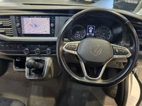 USED 2022 72 VOLKSWAGEN T6.1 Campervan 2.0 TDI T32 SOUTHLANDS SIGNATURE 150 BHP SWB RIB BED + SAT NAV + TAILGATE