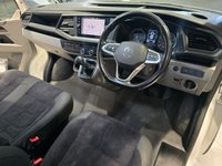 USED 2022 72 VOLKSWAGEN T6.1 Campervan 2.0 TDI T32 SOUTHLANDS SIGNATURE 150 BHP SWB RIB BED + SAT NAV + TAILGATE