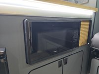 USED 2022 72 VOLKSWAGEN T6.1 Campervan 2.0 TDI T32 SOUTHLANDS SIGNATURE 150 BHP SWB RIB BED + SAT NAV + TAILGATE