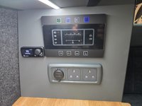 USED 2022 72 VOLKSWAGEN T6.1 Campervan 2.0 TDI T32 SOUTHLANDS SIGNATURE 150 BHP SWB RIB BED + SAT NAV + TAILGATE