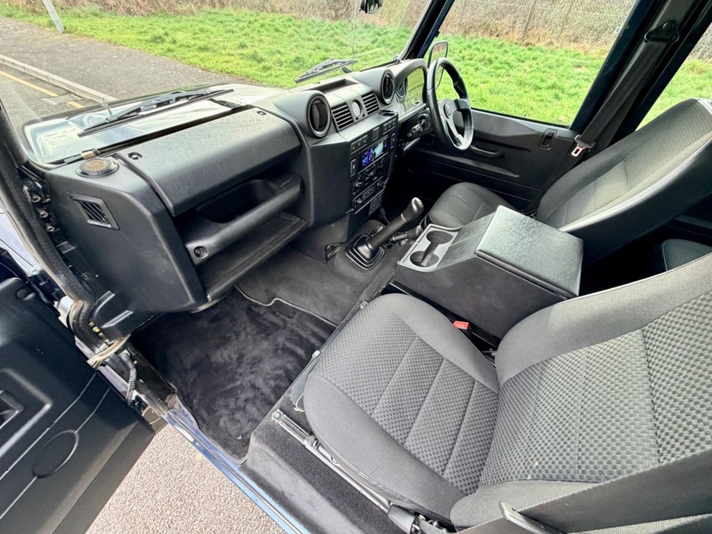 USED 2012 12 LAND ROVER DEFENDER 110 2.2 TDCi County Utility 5dr // Diesel // Manual // 4WD // px swap 