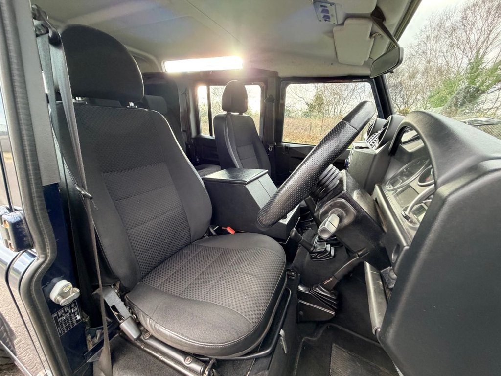 USED 2012 12 LAND ROVER DEFENDER 110 2.2 TDCi County Utility 5dr // Diesel // Manual // 4WD // px swap 