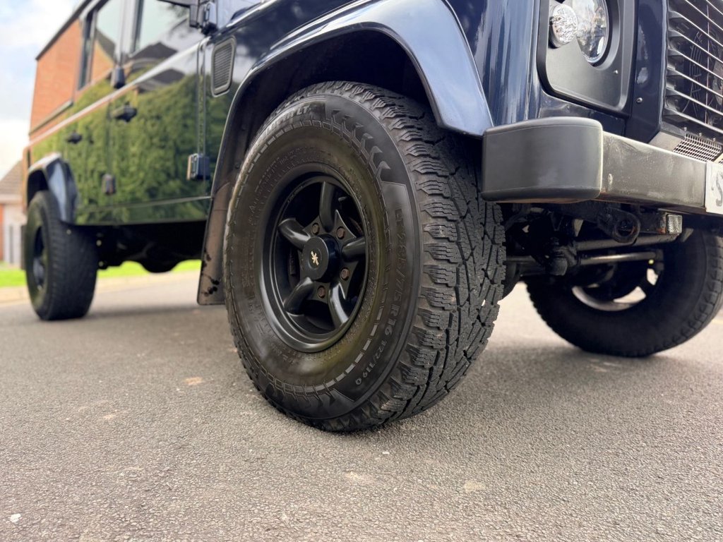 USED 2012 12 LAND ROVER DEFENDER 110 2.2 TDCi County Utility 5dr // Diesel // Manual // 4WD // px swap 