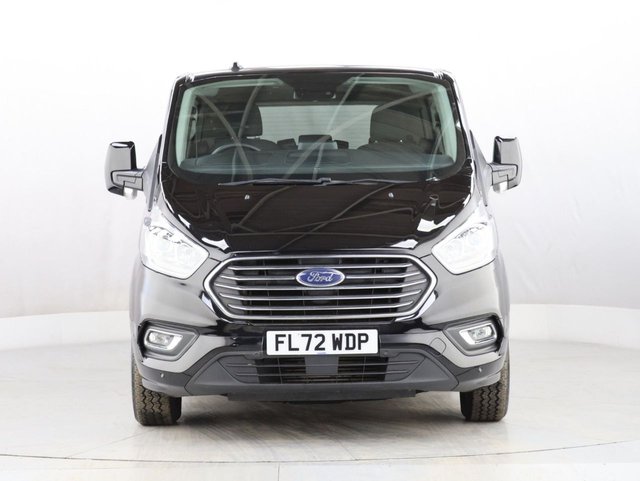 2022 Ford Tourneo Custom 2L Zetec 5dr - Photo 4