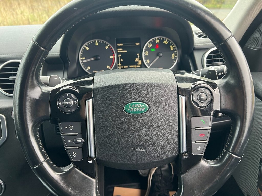 USED 2013 13 LAND ROVER DISCOVERY 4 3.0 SD V6 XS SUV 5dr Diesel Auto 4WD Euro 5 (255 bhp) ** 10 RECORDED SERVICES **
